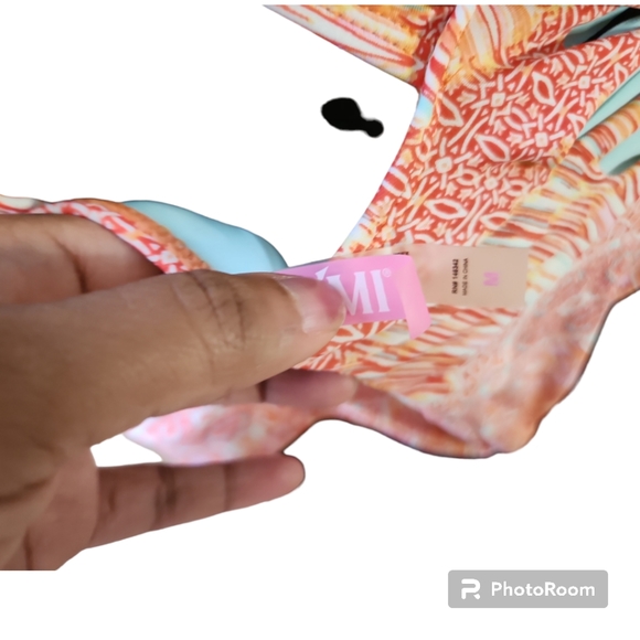 YMI 1 piece bathing suit with side cut-outs SZ M - Picture 5 of 5